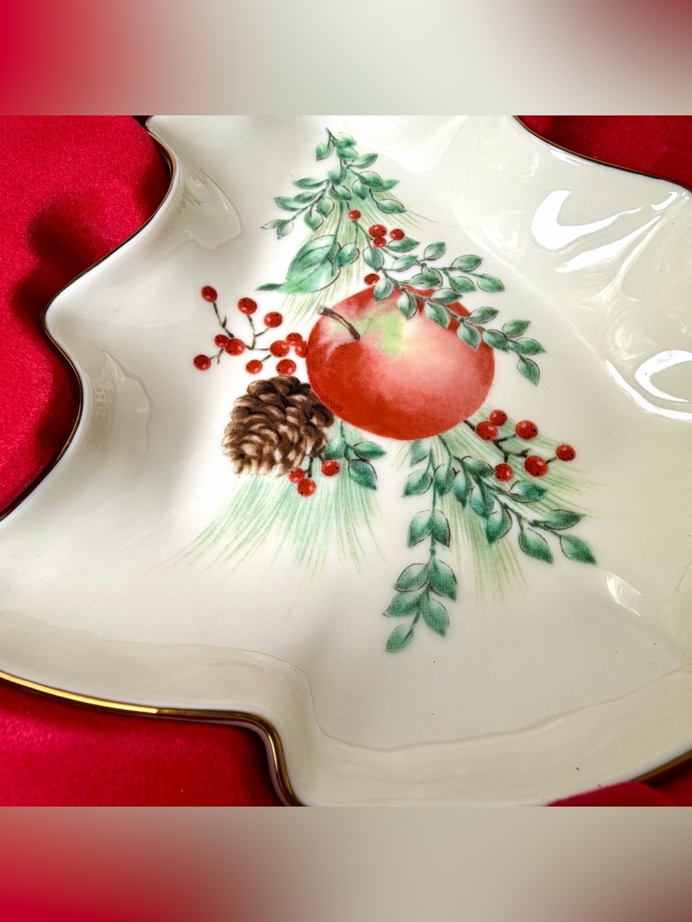 Lenox Williamsburg Boxwood and Pine Christmas Tree Candy Dish 24kt Gold Trim NIB - Picture 4 of 8